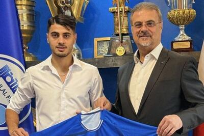  تخلف آشکار در قرارداد سحرخیزان؛ صد هزار دلار تقدیم به ایجنتش!