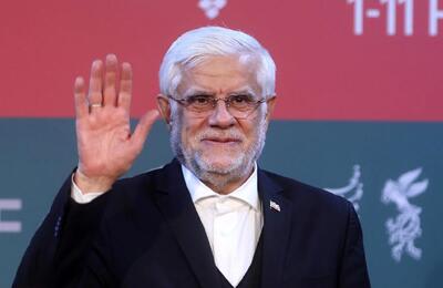  با هنرمندان قهر نیستیم/ هیچ‌گاه به خط و ربط سیاسی افراد توجه نکردیم