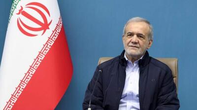  دعوت پزشکیان از مردم برای حضور پرشور در راهپیمایی ۲۲ بهمن - مردم سالاری آنلاین