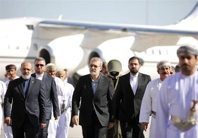  لاریجانی وارد مسقط شد