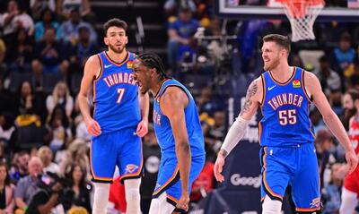  تحقیق NBA درباره غیبت گسترده بازیکنان اوکلاهماسیتی تاندر در بازی مقابل سن‌آنتونیو - پارس فوتبال