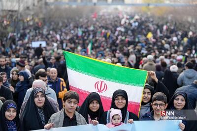  حضور پرشور در ۲۲ بهمن؛ نماد تبعیت از رهبری و اقتدار ملی