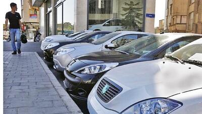  بازار خودرو قفل شد/ قیمت کارخانه برخی خودروها از ۶۰۰ میلیون تومان به دو میلیارد تومان رسید