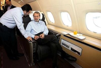  لاریجانی تهران را به مقصد مسقط ترک کرد