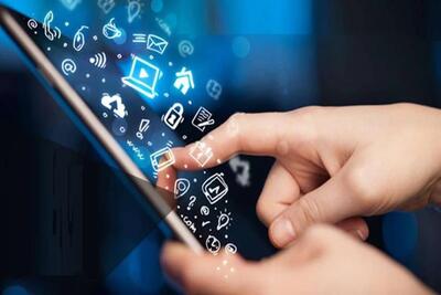  وزیر ارتباطات: قطع اینترنت فشار روانی به جامعه را بیشتر کرد