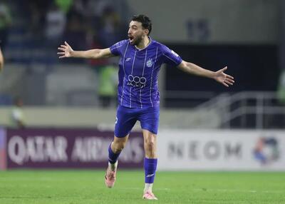  استقبال اندک ایرانی‌ها از بازی استقلال(عکس)