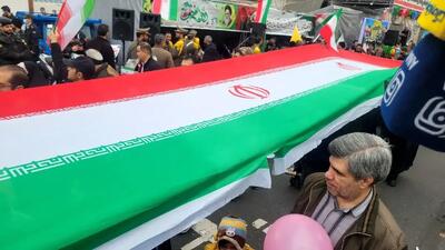  راهپیمایی ۲۲ بهمن در سراسر ایران با حضور جمعی از مردم و مسئولان