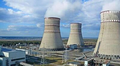  پشت‌پرده یک پرواز مشکوک در بوشهر | پورکبگانی: کارشناسان روس نیروگاه بوشهر را ترک نکردند