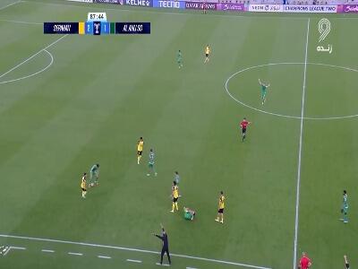  لحظه اخراج نورافکن مقابل الاهلی دوحه