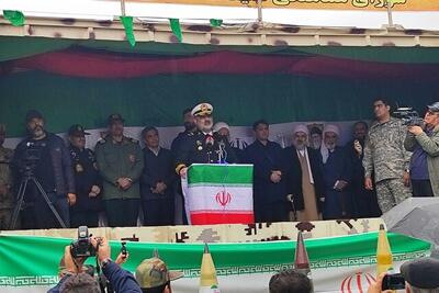  فرمانده نداجا: اصل قدرت ایران مردم هستند نه تجهیزات نظامی