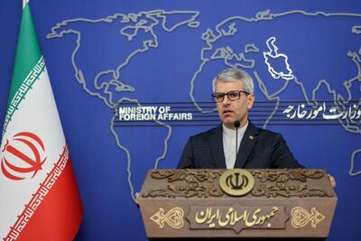  عراقچی و ویتکاف کوتاه دست دادند