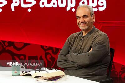  جواد خیابانی تصویر علی کریمی را در تلویزیون سانسور کرد!