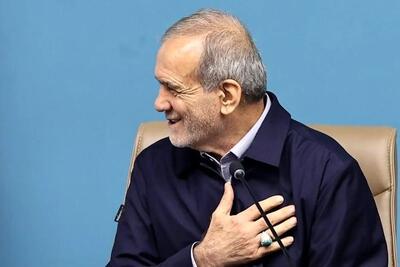  خنده‌های پزشکیان حین نطق شریفی‌نیا درباره دوران شاه