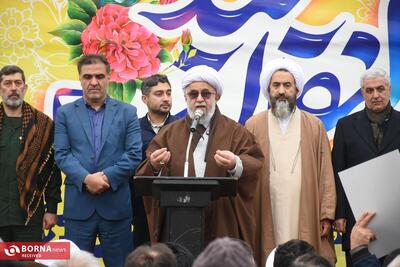  آیت الله رمضانی : انقلاب اسلامی ملت ایران را در مسیر درست تاریخ قرار داد