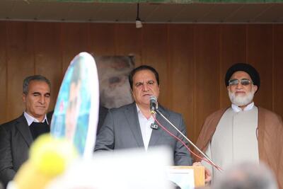  استاندار ایلام: انقلاب، پاداش اراده ملت است/ حفظ انقلاب یعنی حفظ اعتماد مردم