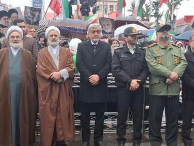  فرماندار رشت : پیام روشن حضور حماسی مردم در راهپیمایی شکست جنگ نرم دشمن است