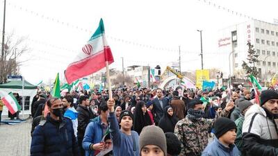  حضور پرشور مشهدی‌ها در جشن تولد 47 سالگی انقلاب + فیلم