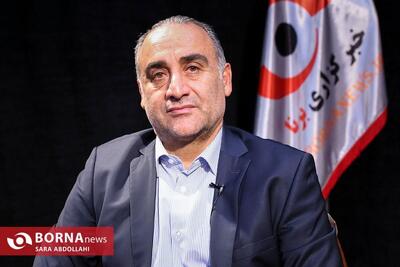  حسین عبدی:  با هماهنگی فدراسیون فوتبال با ملی پوشان در راهپیمایی حضور پیدا کردیم تا قدمی در این راه برداریم