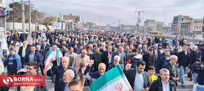  خروش مردم اسلامشهر در راهپیمایی یوم الله ۲۲ بهمن