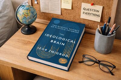  معرفی کتاب مغز ایدئولوژیک؛ سفری به لایه‌های پنهان تعصب