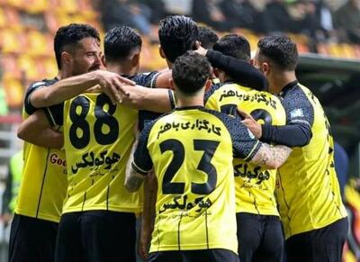  رویارویی سرنوشت‌ساز سپاهان با الاهلی در زمین ثالث - اکونیوز