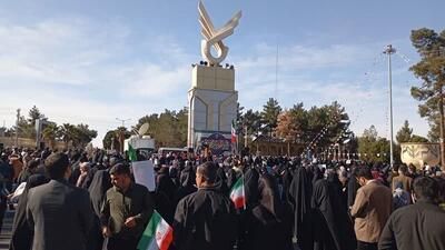  گزارش ایسنا از مراسم ۲۲ بهمن