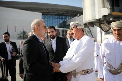  علی لاریجانی عمان را به مقصد قطر ترک کرد