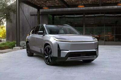  تویوتا هایلندر 2027 با بزرگ‌ترین سقف پانوراما در خانواده تویوتا