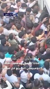  هجوم دیوانه‌وار کارگران برای سوار شدن قطار صبحگاهی