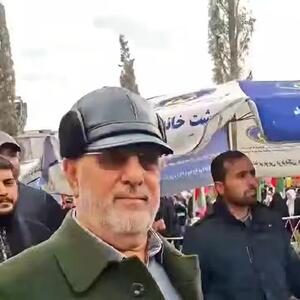  حضور سرلشکر پاکپور در راهپیمایی ۲۲ بهمن