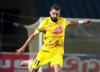  ستاره فجر بازی با استقلال را از دست داد