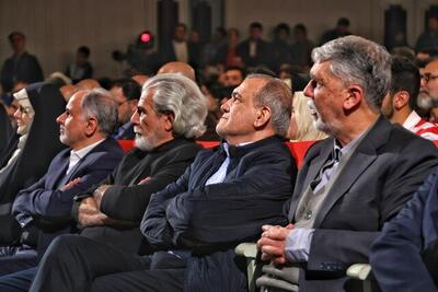  پزشکیان: چاره ای جز ساختن ممکلت نداریم