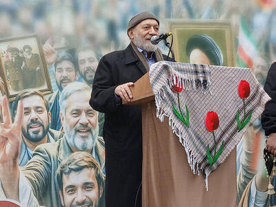  لاریجانی: پیشرفت ایران در گرو قطع وابستگی به بیگانگان است