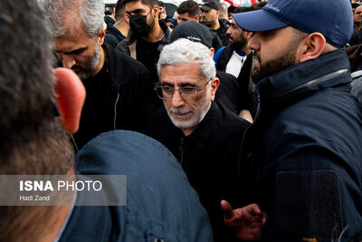  تصاویر: حضور جمعی از مسئولان در راهپیمایی ۲۲ بهمن - تهران