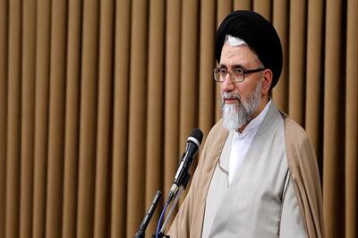 حضور وزیر ارتباطات در راهپیمایی ۲۲ بهمن