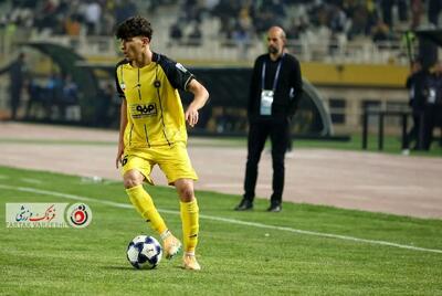  پیروزی سپاهان در نیمه نخست مقابل الاهلی
