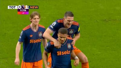  گل اول نیوکاسل به تاتنهام (مالک شاو)