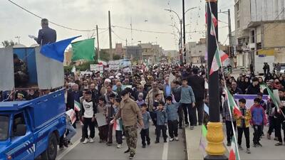  گرامی‌داشت سالروز پیروزی انقلاب اسلامی با حضور جمعی از مردم خوزستان