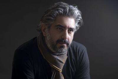  شنای صحت در استخری با عمق کم