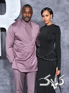  دستگیری یک زن به جرم تعقیب ادریس البا - مجله اینترنتی کولاک