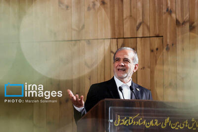  پزشکیان: چاره ای جز ساختن ممکلت نداریم