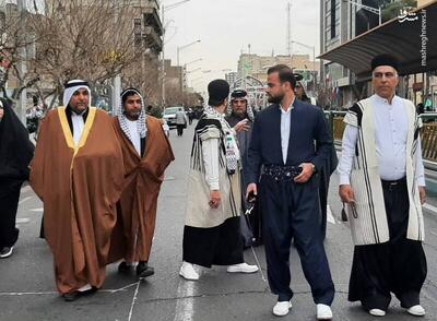  عکس/ حضور مردم با لباس محلی در راهپیمایی ۲۲ بهمن تهران