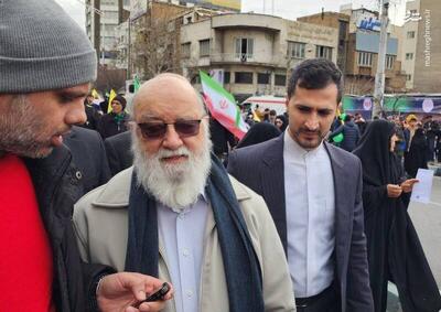  عکس/ حضور رئیس شورای شهر تهران در راهپیمایی ۲۲ بهمن