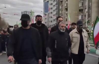  فیلم/ حضور سرلشکر موسوی در مراسم راهپیمایی ۲۲بهمن