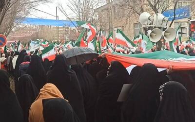  فیلم/ شهر کردی‌ها زیر بارش باران پرشورتر از همیشه آمدند