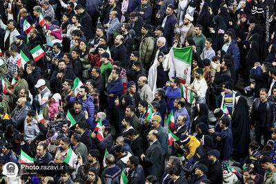  واکنش کاربران فضای مجازی به حضور گسترده مردم در راهپیمایی ۲۲ بهمن