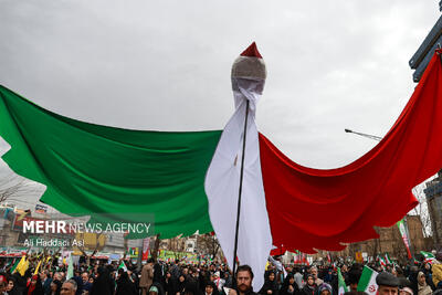  لحظات ماندگار راهپیمایی ۲۲ بهمن در آران و بیدگل