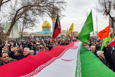  همدان تجلی ۴۷ سال ایستادگی؛ ملت ایران لبیک‌گوی امام خامنه‌ ای