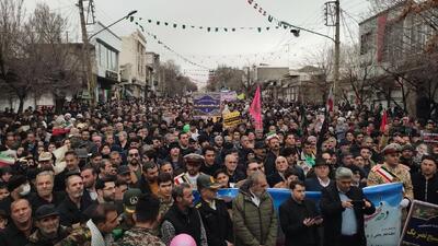  حضور حماسی مردم شهرستان مرند در راهپیمایی ۲۲ بهمن