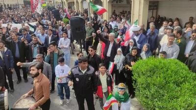  حضور حماسی مردم انقلابی بم، نمایش وفاداری به آرمان‌های بلند انقلاب